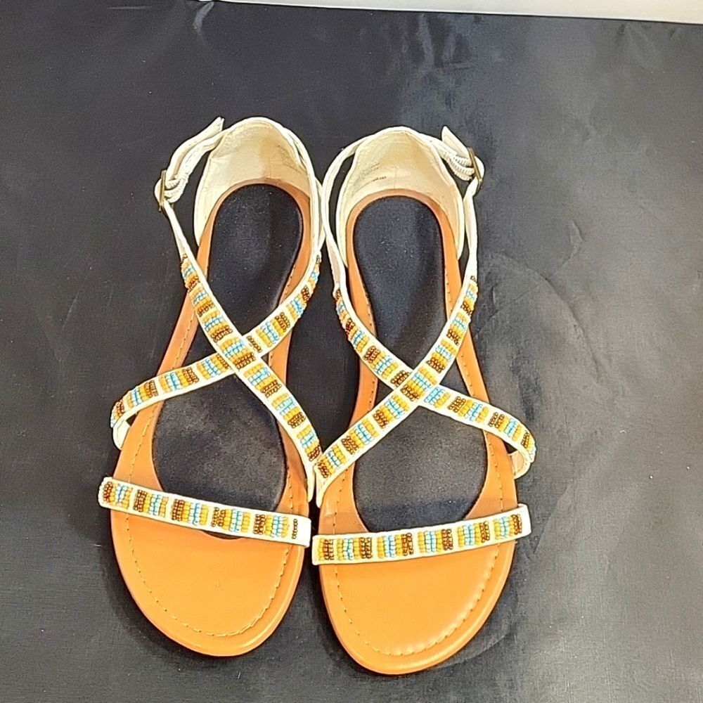 BEADED LEATHER UPPER CRISSCROSS STRAP BACK ANKLE BUCKLE STRAP CLOSURE SANDAL